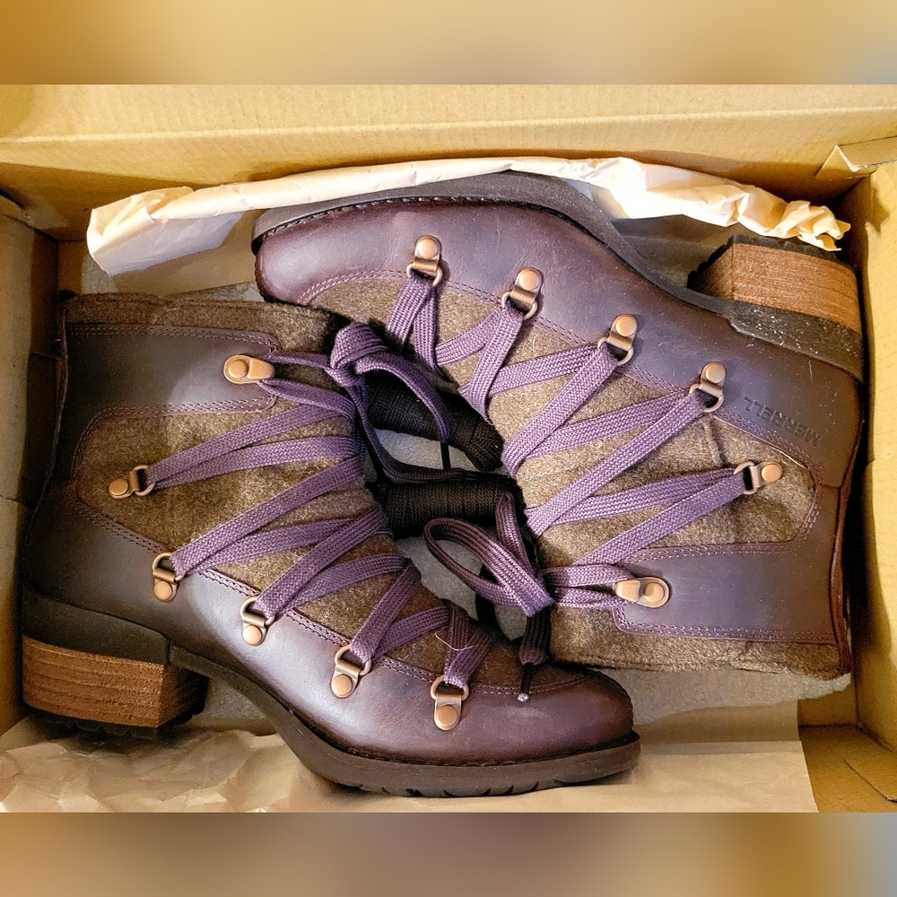 NIB! Merrell Shiloh II Warm Boots